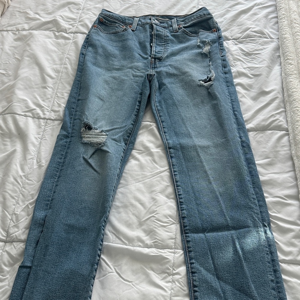 Levi’s Classic Blue Straight Leg Women's Jeans